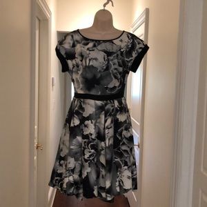 MARCHESA VOYAGE SHORT DRESS SIZE 4